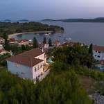 Spacious New With Pool Above The Pristine - First Season Pricing!!! Villa Prvic Sepurine