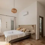 Spacious New With Pool Above The Pristine - First Season Pricing!!! Villa