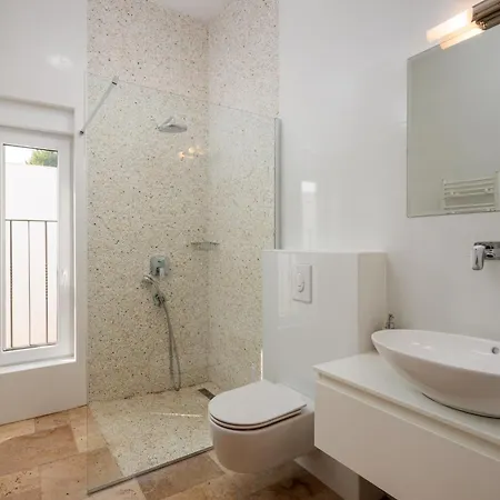 Spacious New With Pool Above The Pristine - First Season Pricing!!!
