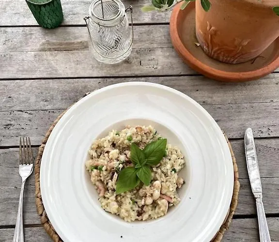 Spacious New With Pool Above The Pristine - First Season Pricing!!! Villa