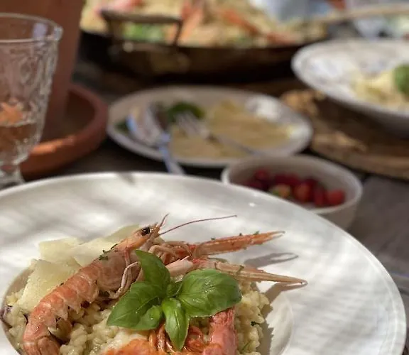 Spacious New With Pool Above The Pristine - First Season Pricing!!! Prvić Šepurine