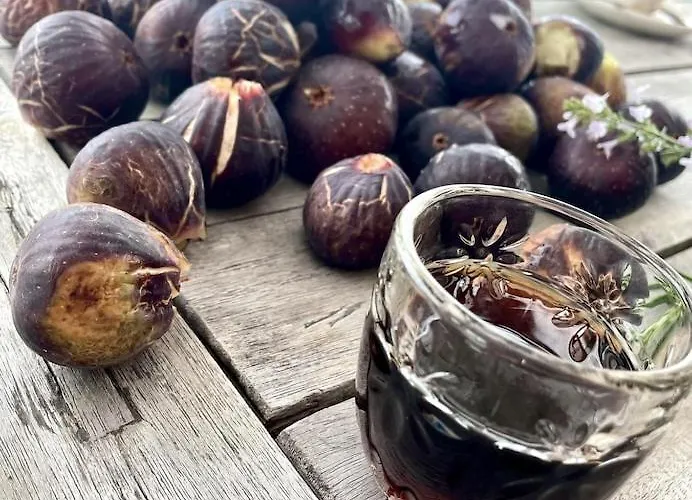 Spacious New With Pool Above The Pristine - First Season Pricing!!! Prvić Šepurine