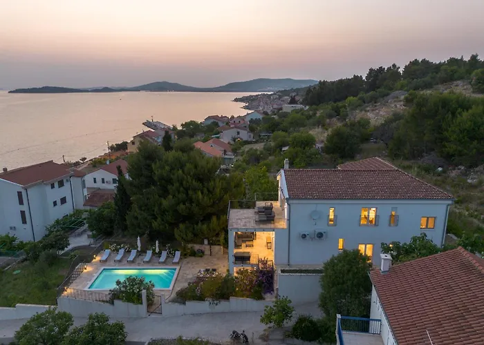 Villa Spacious New With Pool Above The Pristine - First Season Pricing!!!