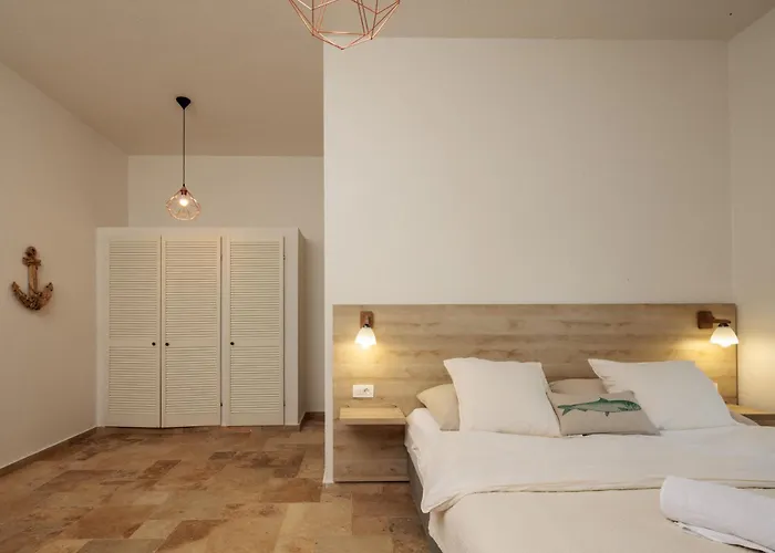 Spacious New With Pool Above The Pristine - First Season Pricing!!! Prvić Šepurine