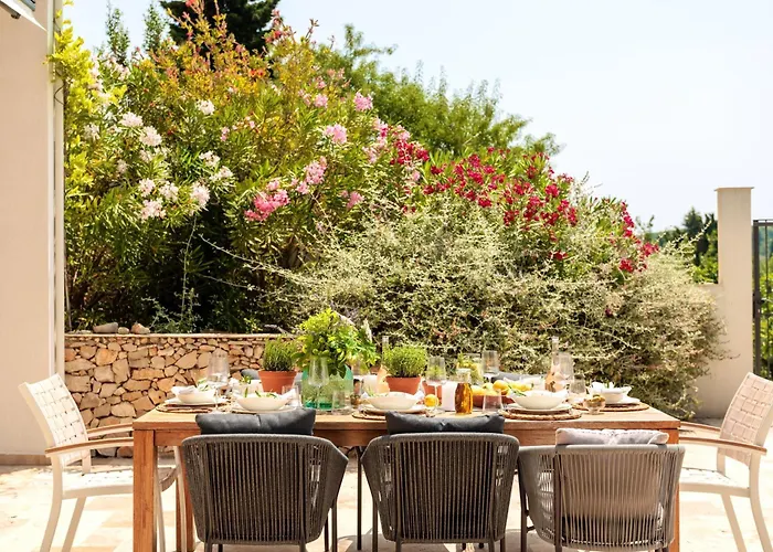 Spacious New With Pool Above The Pristine - First Season Pricing!!! * Prvić Šepurine